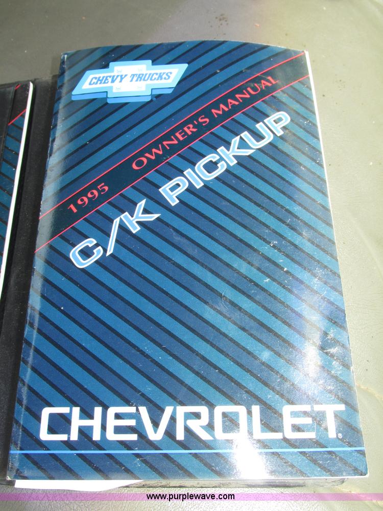 image for item F7449 1995 Chevrolet 2500 utility truck