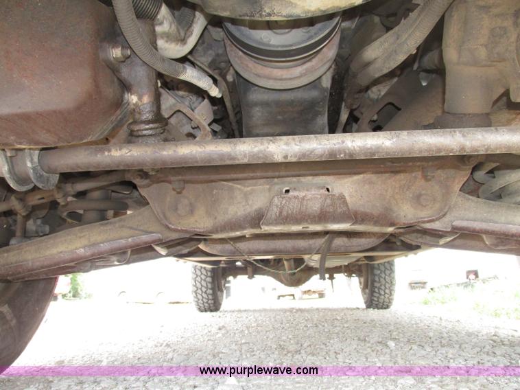 image for item F7449 1995 Chevrolet 2500 utility truck