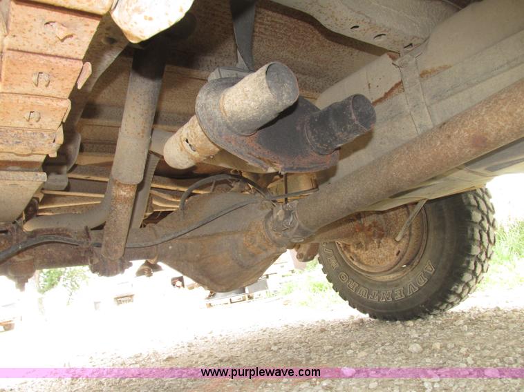 image for item F7449 1995 Chevrolet 2500 utility truck