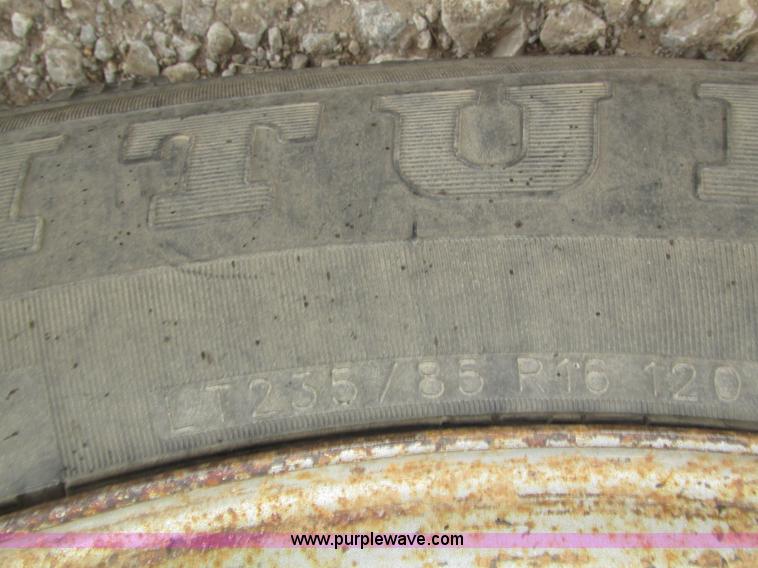 image for item F7449 1995 Chevrolet 2500 utility truck