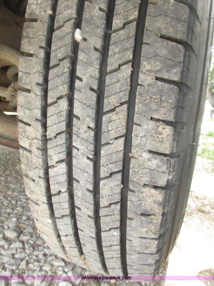 image for item F7449 1995 Chevrolet 2500 utility truck