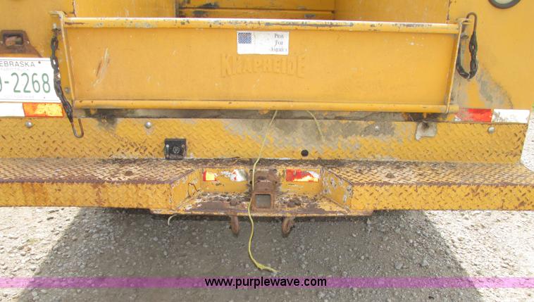 image for item F7450 1997 Chevrolet Cheyenne 3500 Crew Cab service truck