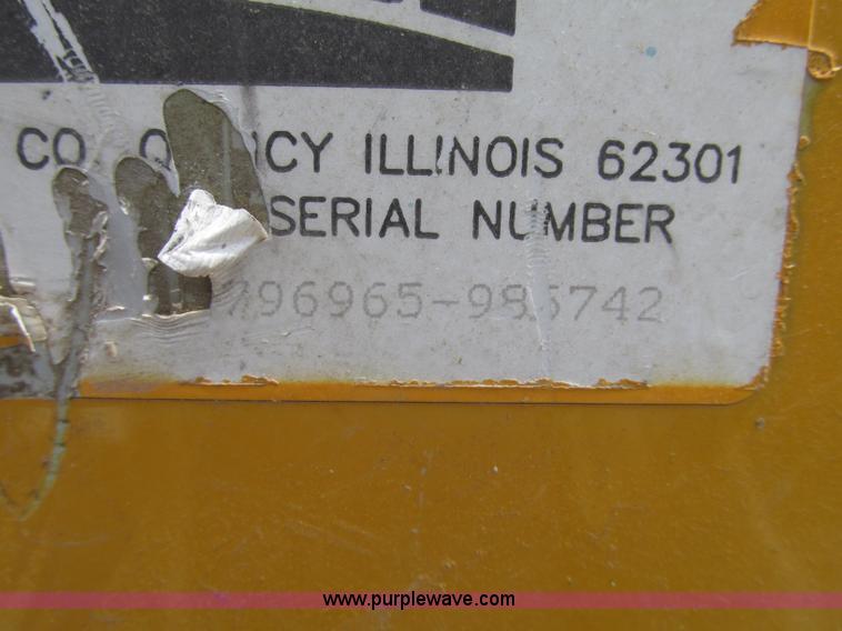 image for item F7450 1997 Chevrolet Cheyenne 3500 Crew Cab service truck