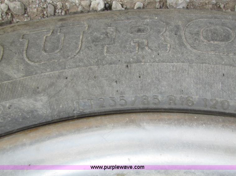 image for item F7450 1997 Chevrolet Cheyenne 3500 Crew Cab service truck