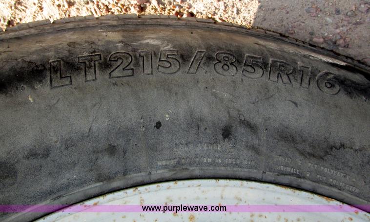 image for item F7460 1993 Ford F350 XL cab and chassis