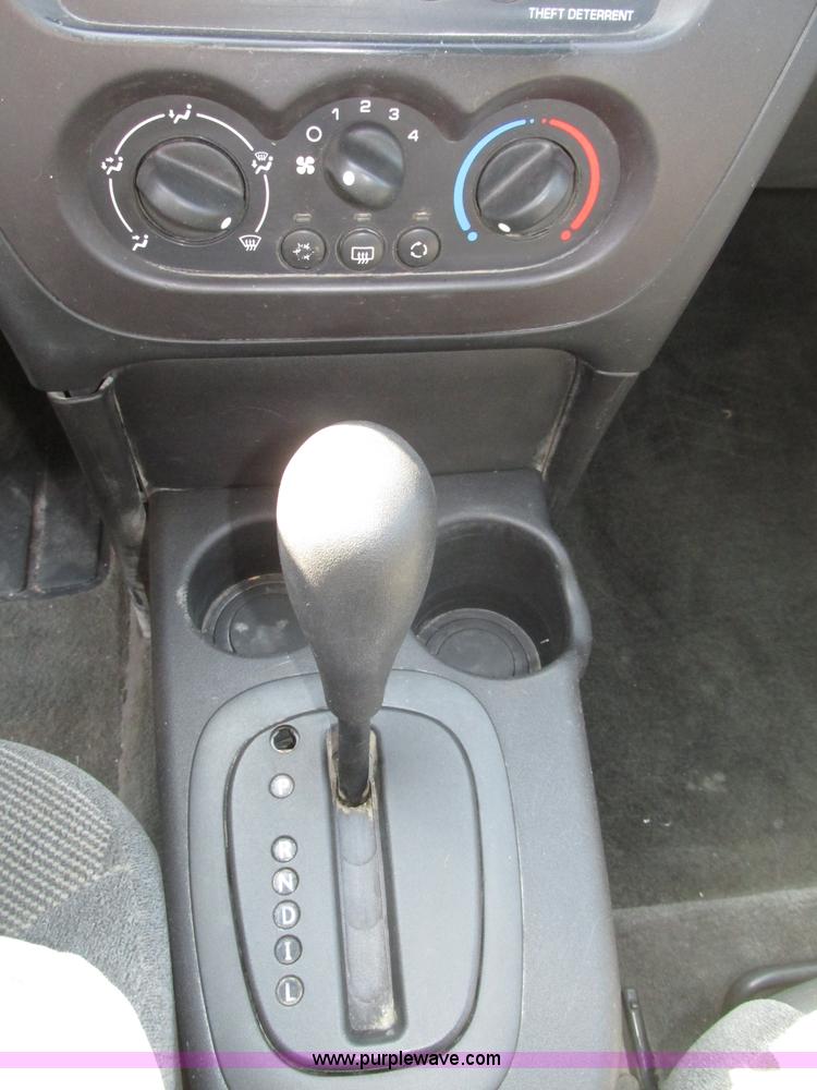 image for item F7461 2003 Saturn ION Quad Coupe 3