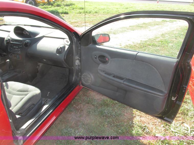 image for item F7461 2003 Saturn ION Quad Coupe 3