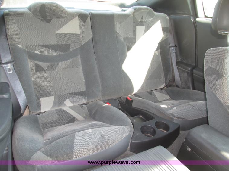 image for item F7461 2003 Saturn ION Quad Coupe 3