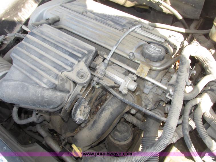 image for item F7461 2003 Saturn ION Quad Coupe 3