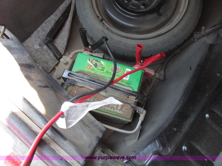 image for item F7461 2003 Saturn ION Quad Coupe 3