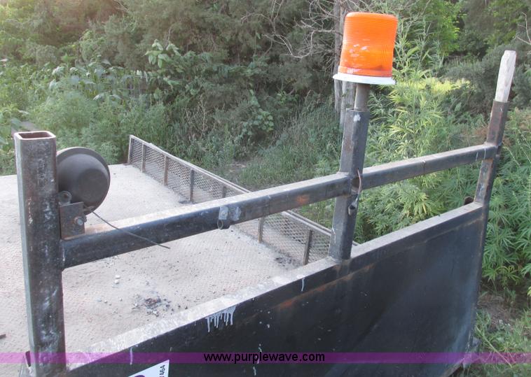 image for item F7464 Cadet flatbed