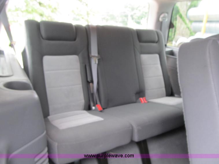 image for item F8806 2005 Ford Expedition XLT SUV