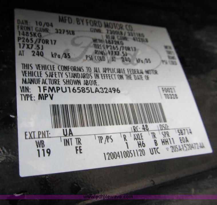 image for item F8806 2005 Ford Expedition XLT SUV