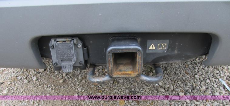 image for item F8807 2002 Ford Explorer XLT SUV