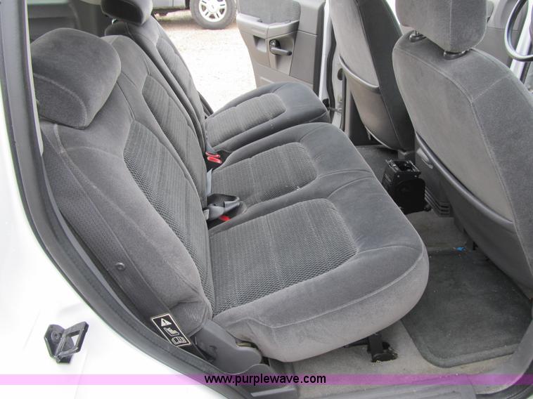 image for item F8807 2002 Ford Explorer XLT SUV