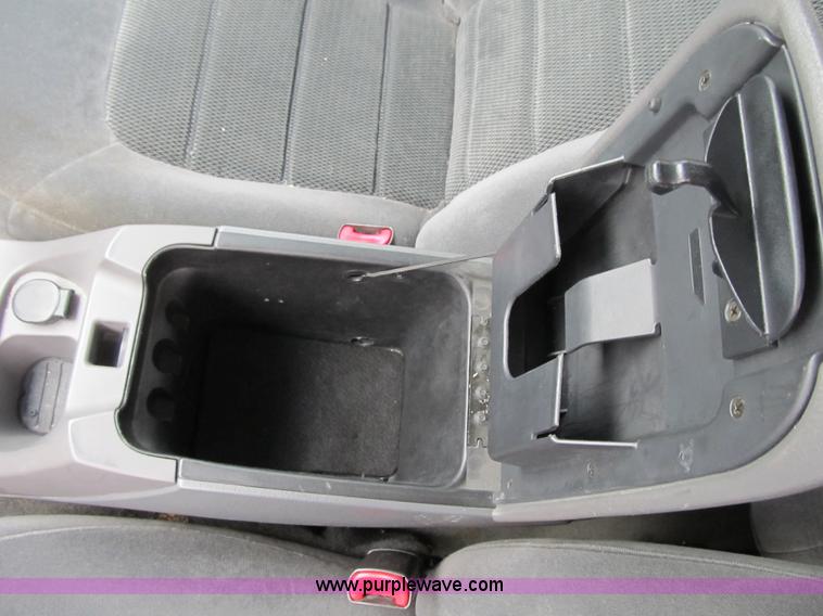 image for item F8807 2002 Ford Explorer XLT SUV