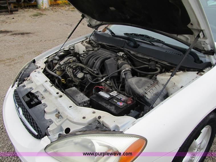 image for item F8808 2001 Ford Taurus SES