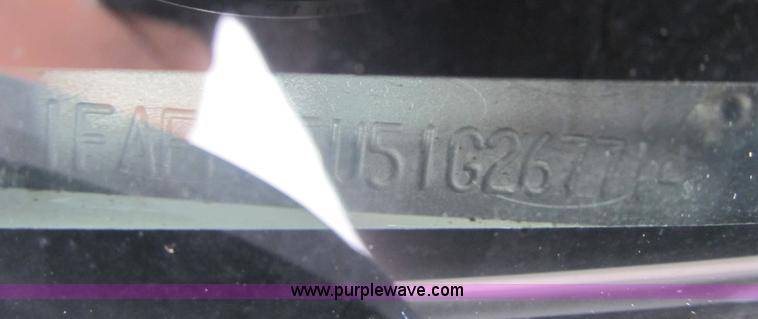 image for item F8808 2001 Ford Taurus SES