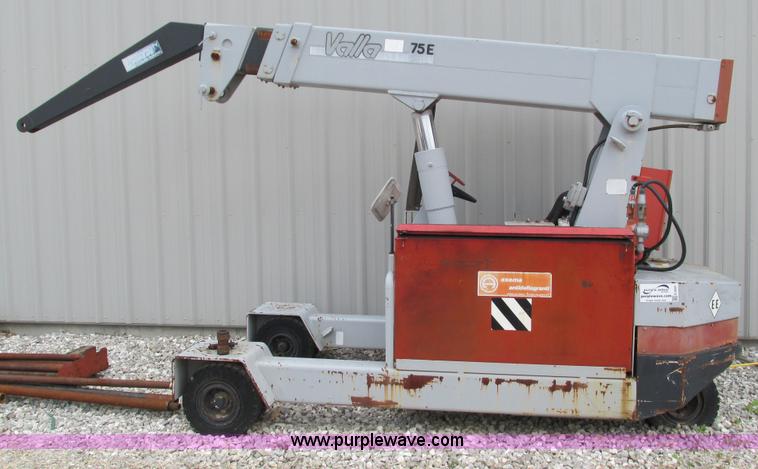 image for item G9291 Valla 75E electric crane