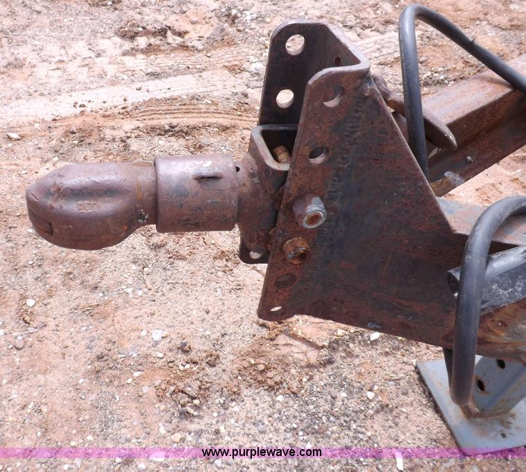 image for item H1788 2000 Fannin Fabrication Road Hog equipment trailer