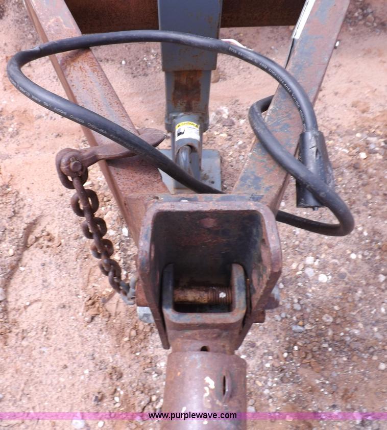 image for item H1788 2000 Fannin Fabrication Road Hog equipment trailer