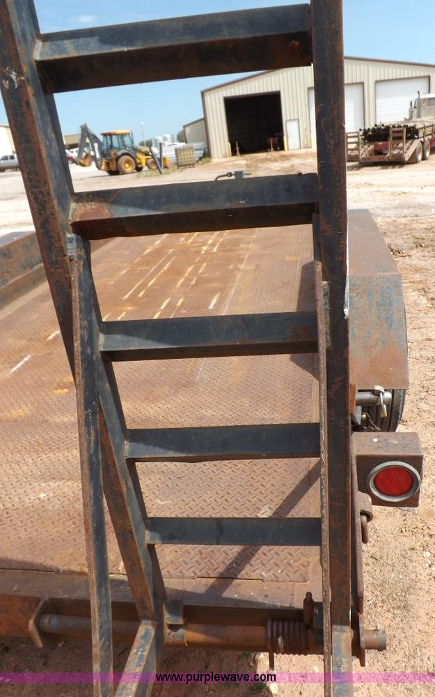 image for item H1788 2000 Fannin Fabrication Road Hog equipment trailer