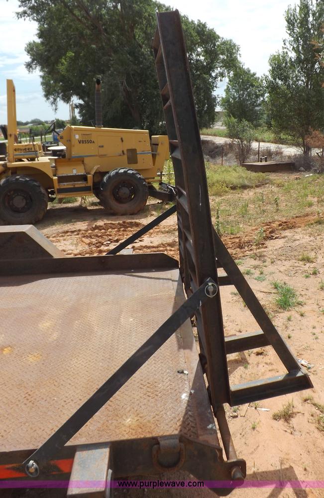 image for item H1788 2000 Fannin Fabrication Road Hog equipment trailer