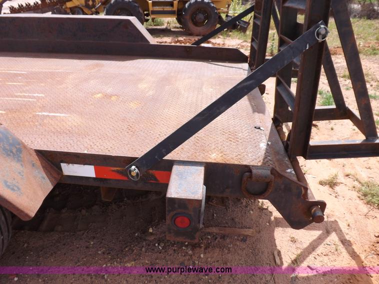 image for item H1788 2000 Fannin Fabrication Road Hog equipment trailer