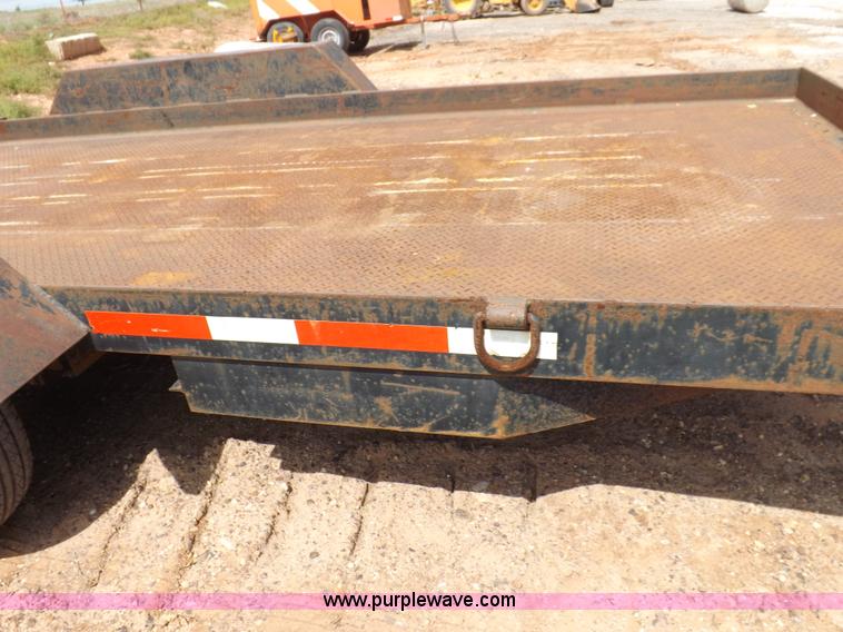 image for item H1788 2000 Fannin Fabrication Road Hog equipment trailer