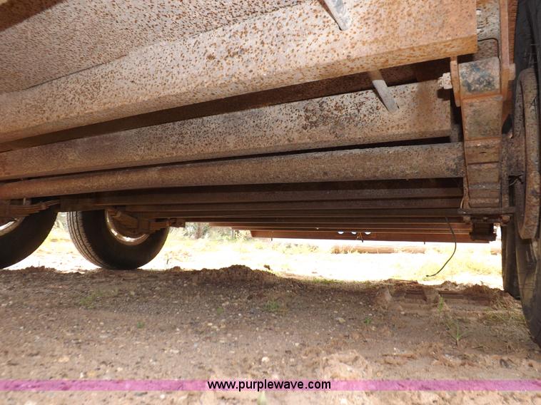 image for item H1788 2000 Fannin Fabrication Road Hog equipment trailer