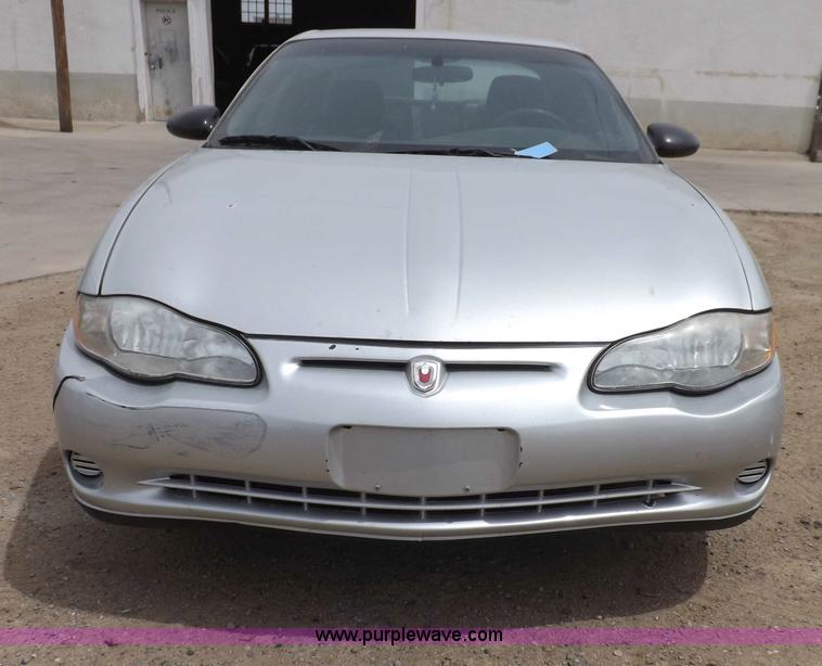 image for item H1904 2002 Chevrolet Monte Carlo LS