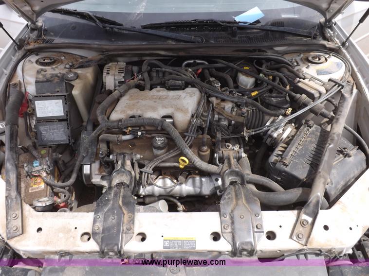 image for item H1904 2002 Chevrolet Monte Carlo LS