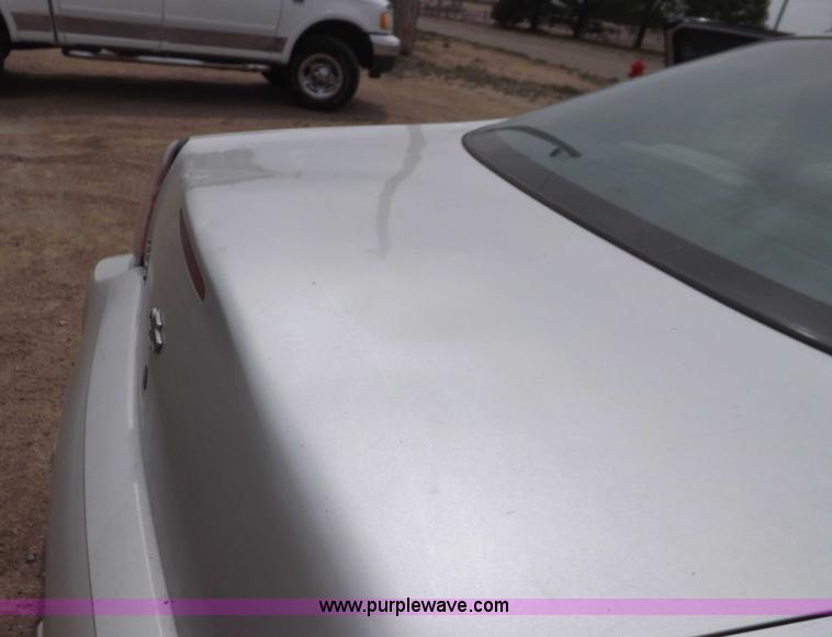 image for item H1904 2002 Chevrolet Monte Carlo LS