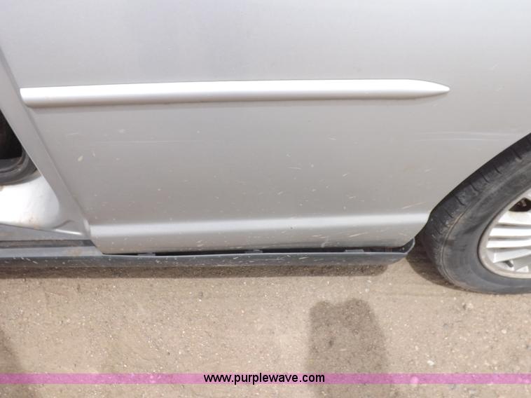 image for item H1904 2002 Chevrolet Monte Carlo LS