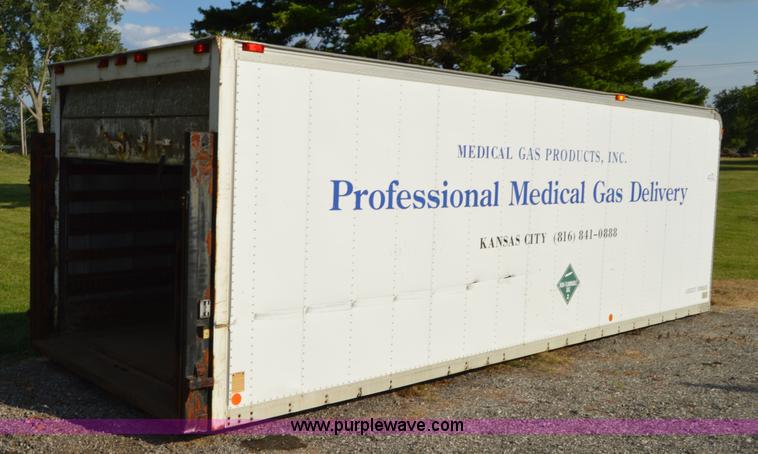 image for item H2852 Brown 22.5' cargo van box