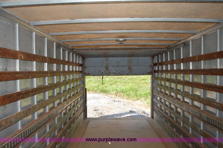 image for item H2852 Brown 22.5' cargo van box