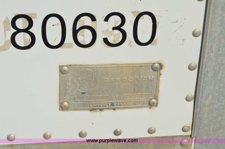 image for item H2852 Brown 22.5' cargo van box