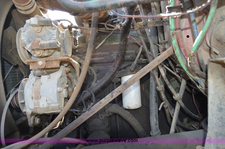 image for item H2853 Detroit Diesel 671 diesel engine