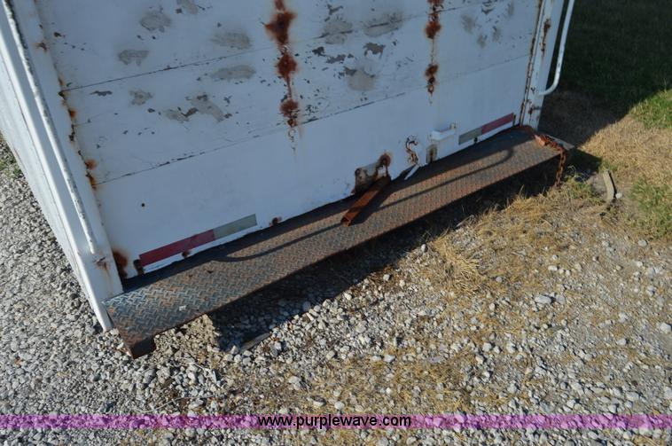 image for item H2854 Brown 22.5' cargo van box