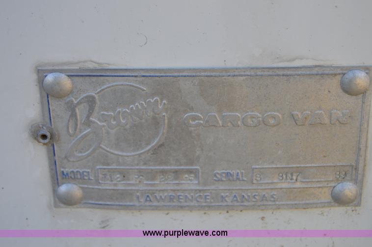 image for item H2854 Brown 22.5' cargo van box