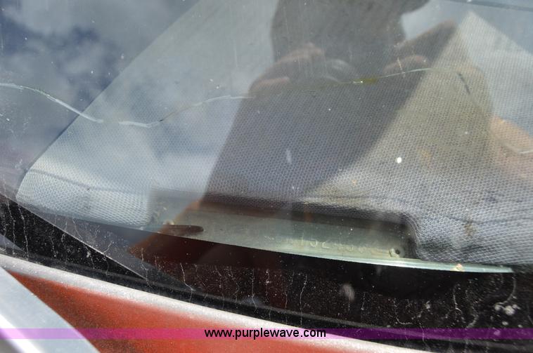 image for item H2857 1989 GMC 3500 car hauler truck