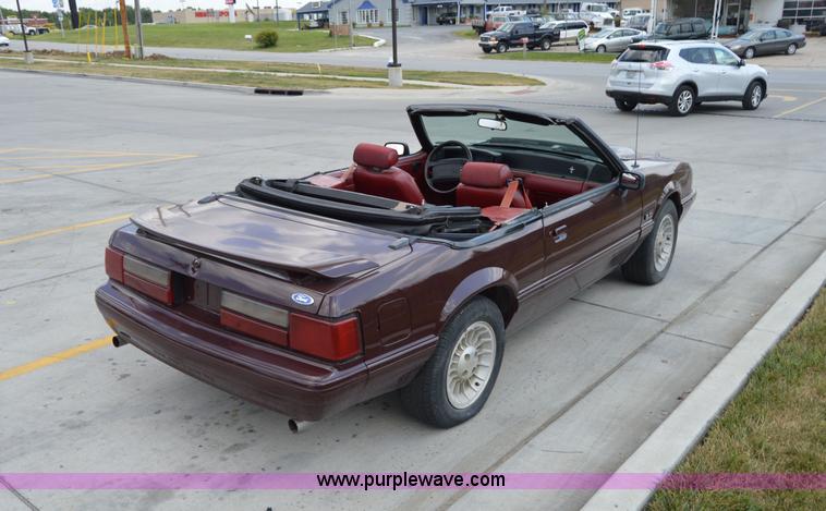 image for item H2858 1991 Ford Mustang LX convertible
