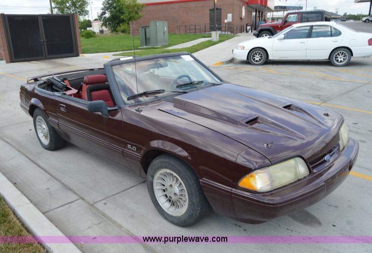 image for item H2858 1991 Ford Mustang LX convertible