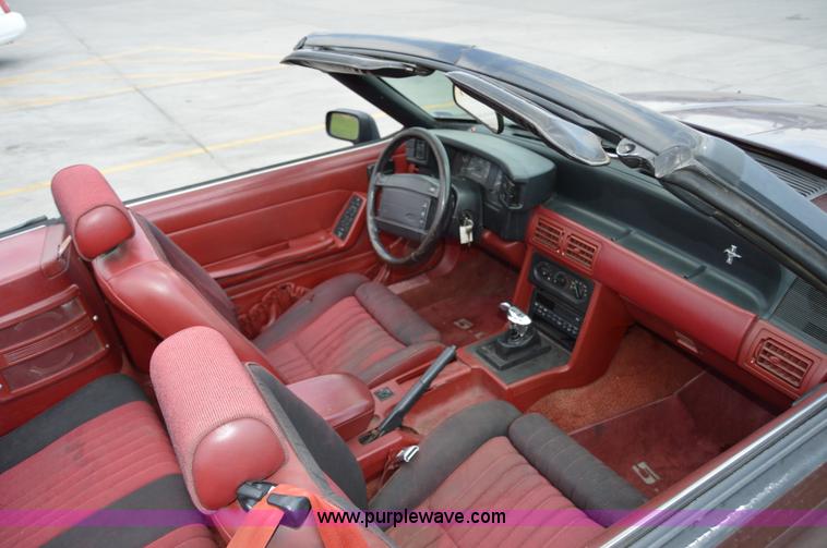 image for item H2858 1991 Ford Mustang LX convertible