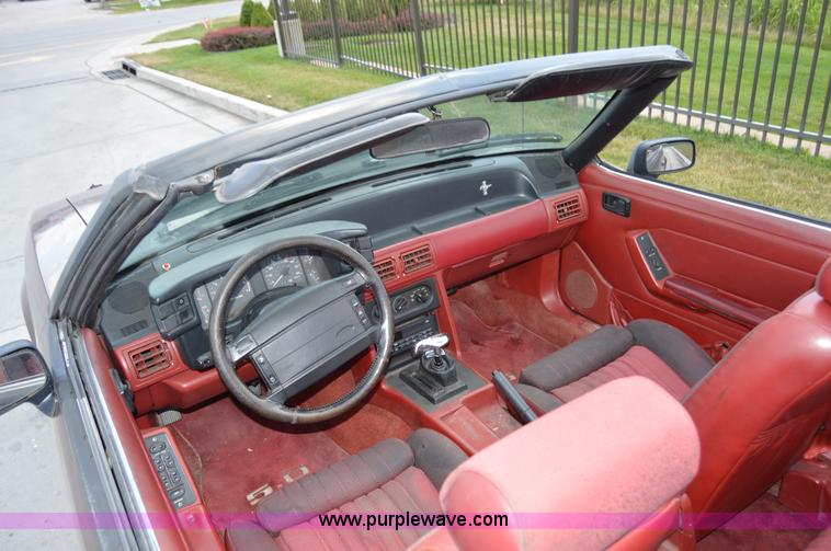 image for item H2858 1991 Ford Mustang LX convertible
