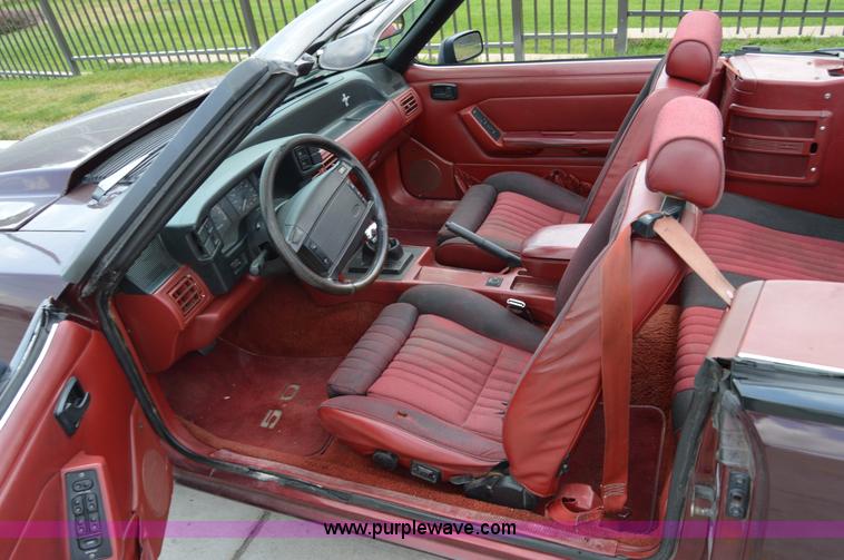 image for item H2858 1991 Ford Mustang LX convertible