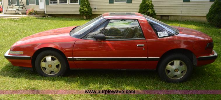 image for item H2861 1989 Buick Reatta