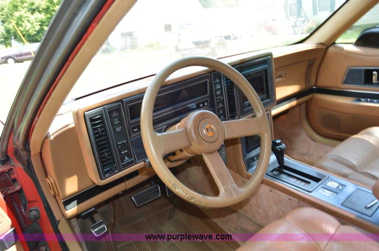 image for item H2861 1989 Buick Reatta