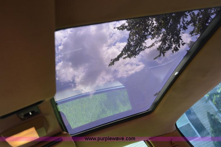 image for item H2861 1989 Buick Reatta