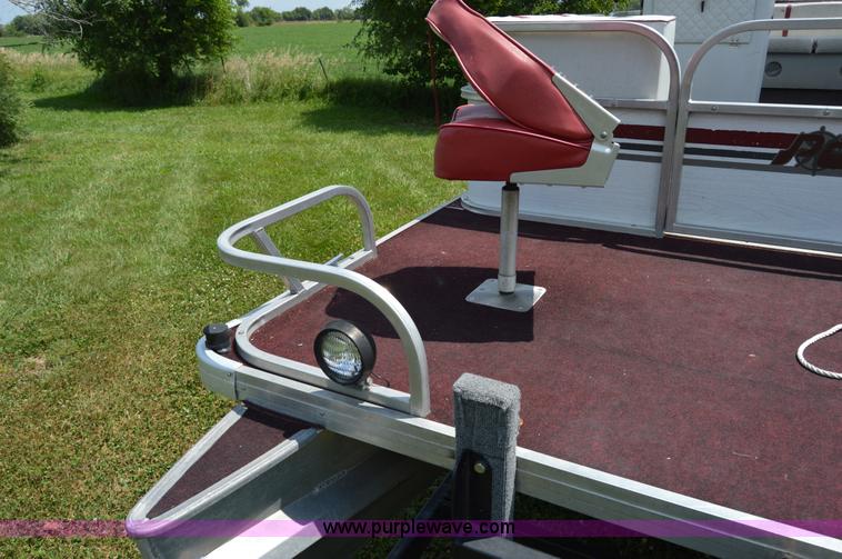 image for item H2870 1988 Playcraft pontoon boat